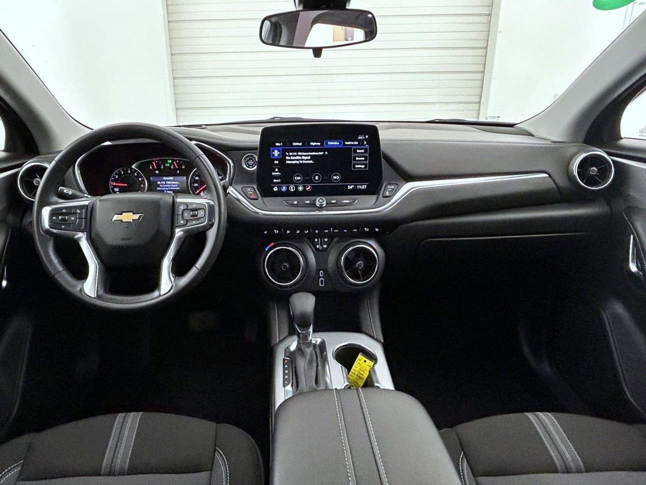 Used 2025 Chevrolet Blazer LT AWD/4WD image 13
