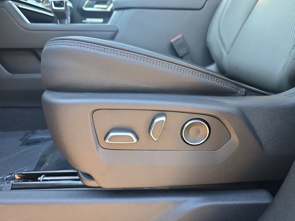 New 2026 GMC Sierra 1500 Denali AWD/4WD image 32