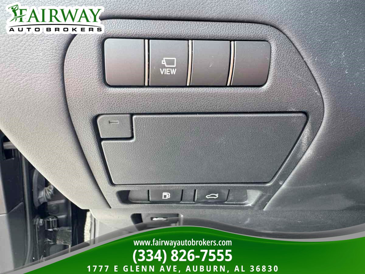 Used 2018 Lexus LS 500 w/ Interior Upgrade Package image 17