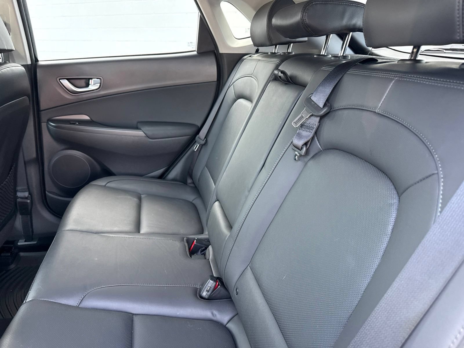 Certified 2023 Hyundai Kona Limited w/ Cargo Package FWD image 14