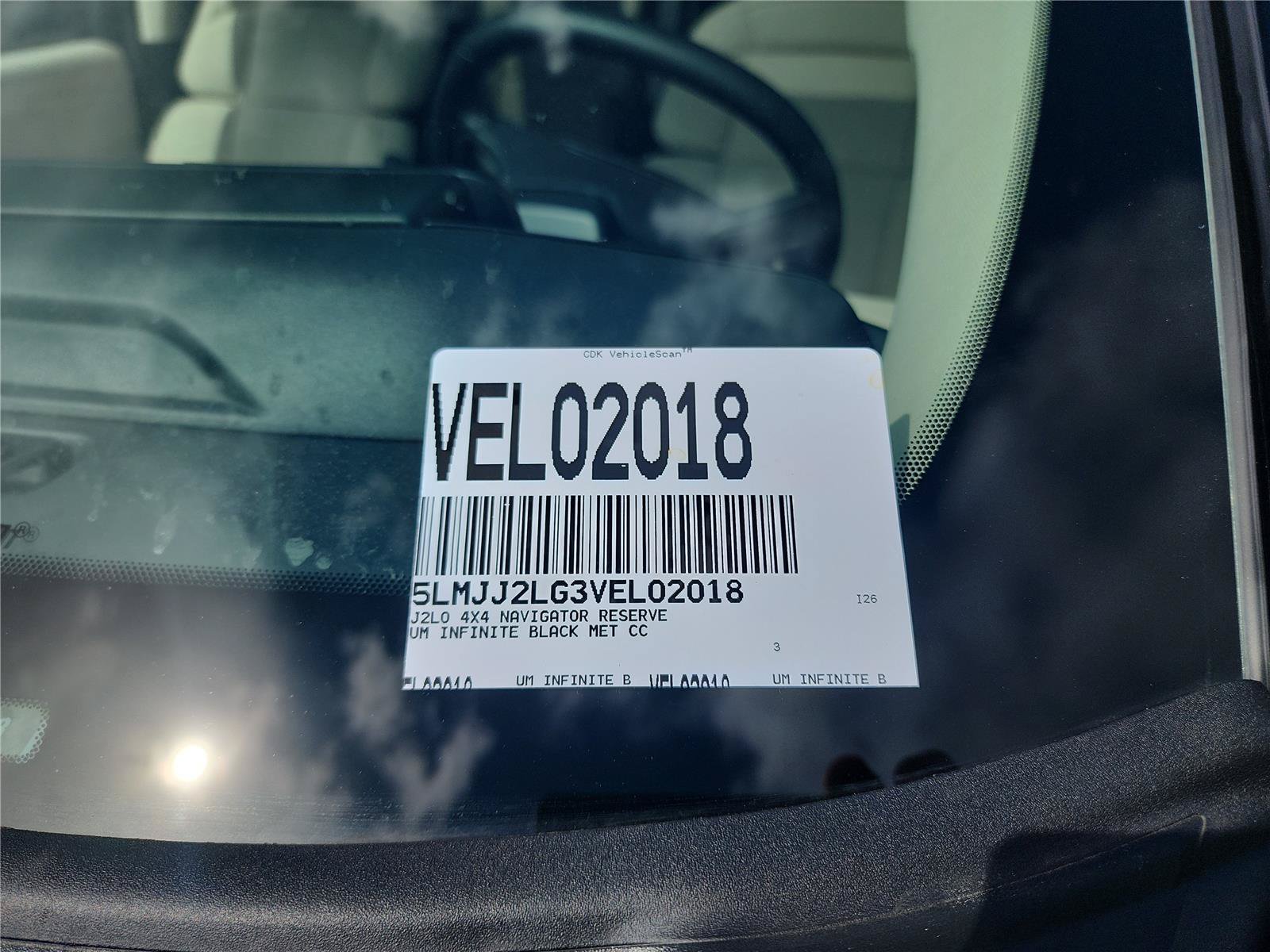 New 2027 Lincoln Navigator Reserve w/ Jet Appearance Package AWD/4WD image 11