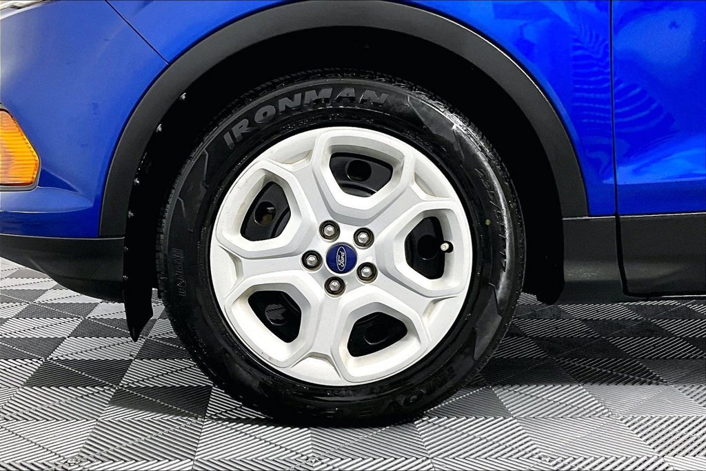 Used 2017 Ford Escape S FWD image 8
