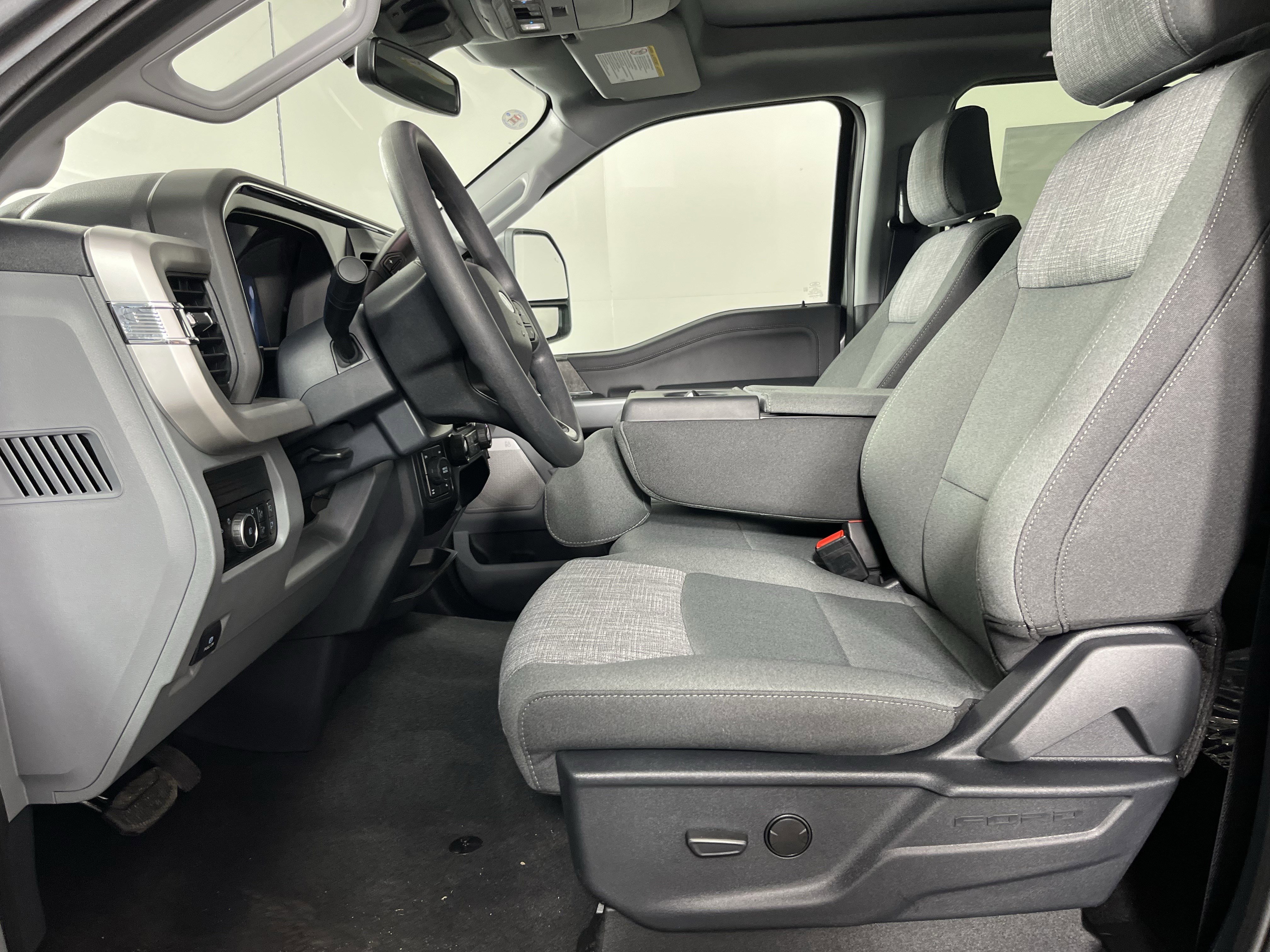 New 2026 Ford F350 XLT AWD/4WD image 12