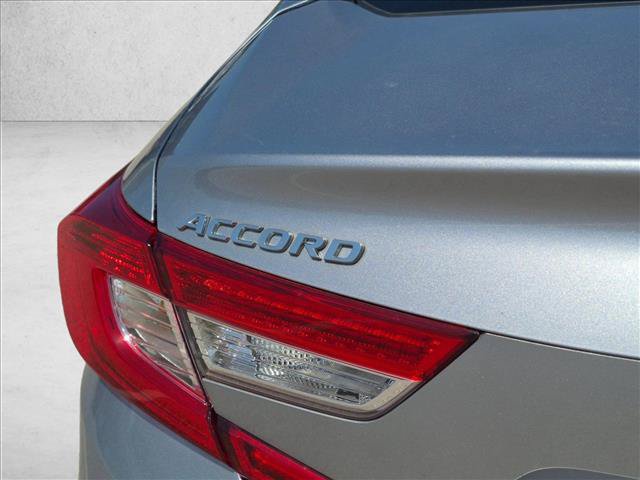 Used 2018 Honda Accord EX image 12