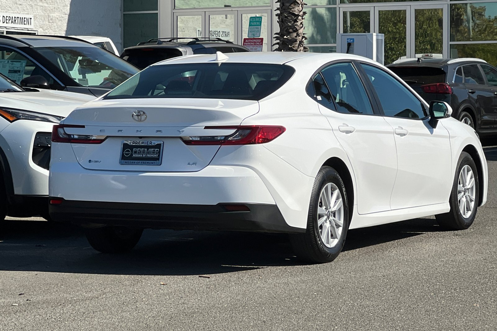 Used 2026 Toyota Camry LE FWD image 4
