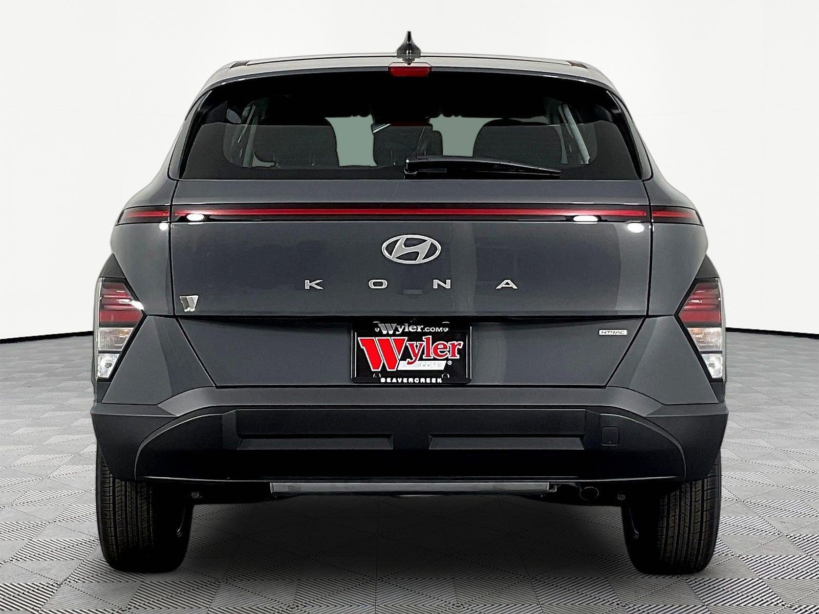 New 2027 Hyundai Kona SE AWD/4WD image 5
