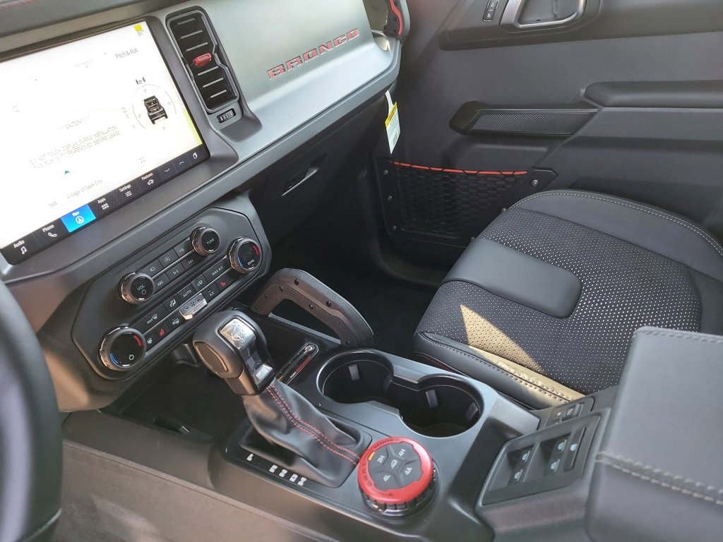 New 2025 Ford Bronco Raptor image 24