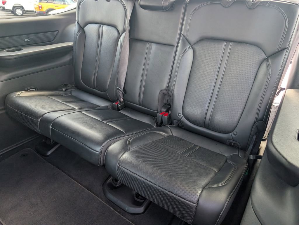 Used 2025 Jeep Wagoneer Series II w/ Convenience Group I image 9