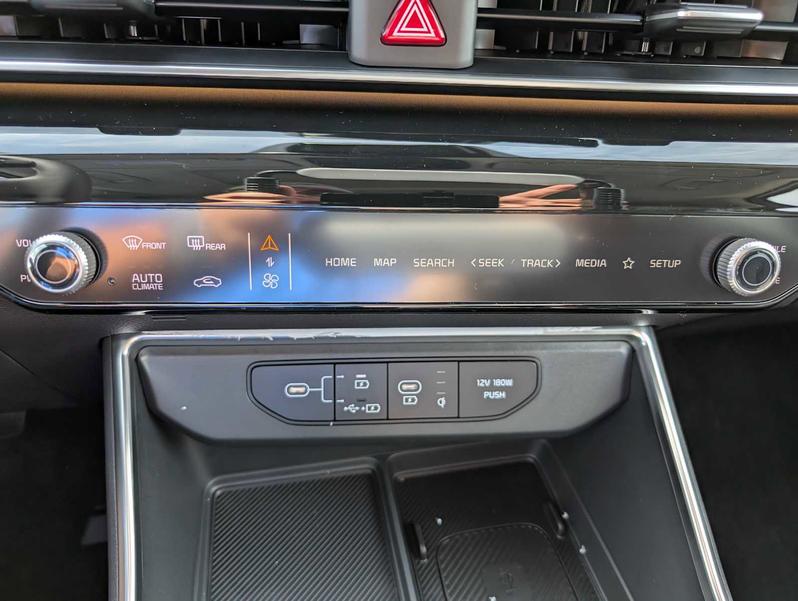 New 2026 Kia Carnival SX Prestige image 29