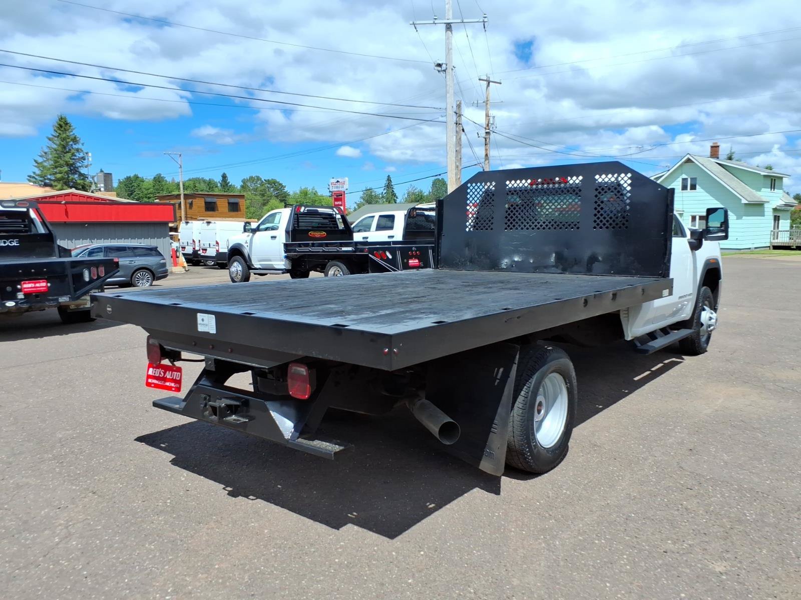Used 2023 GMC Sierra 3500 Pro w/ Convenience Package AWD/4WD image 6