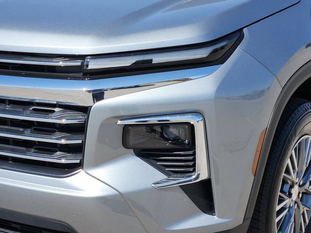 New 2027 Chevrolet Traverse LT FWD image 10