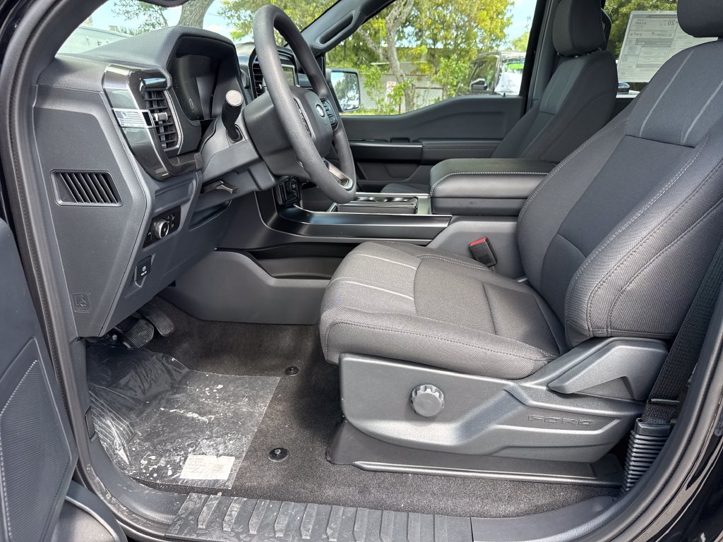 New 2026 Ford F150 STX w/ Equipment Group 200A AWD/4WD image 17