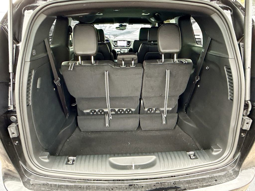 New 2026 Chrysler Pacifica Select FWD image 28