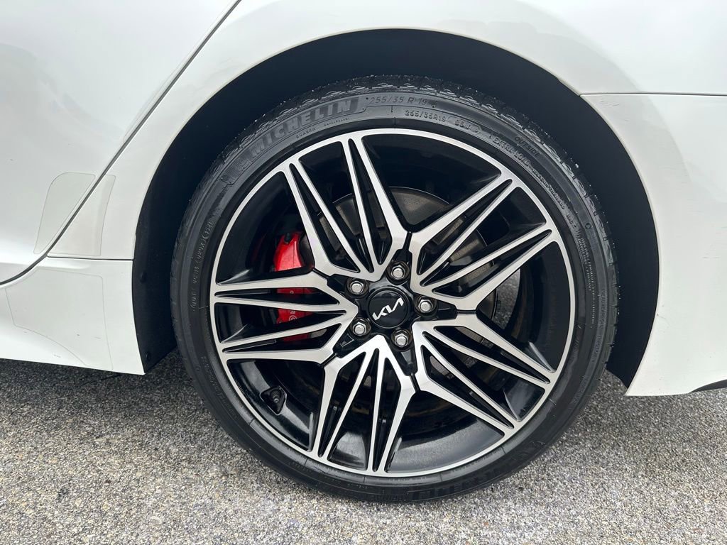 Used 2022 Kia Stinger GT1 w/ Red Interior Color Package image 8