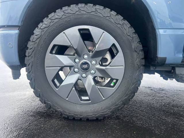 Certified 2023 Ford F150 Lightning Lariat w/ Equipment Group 511A High image 29