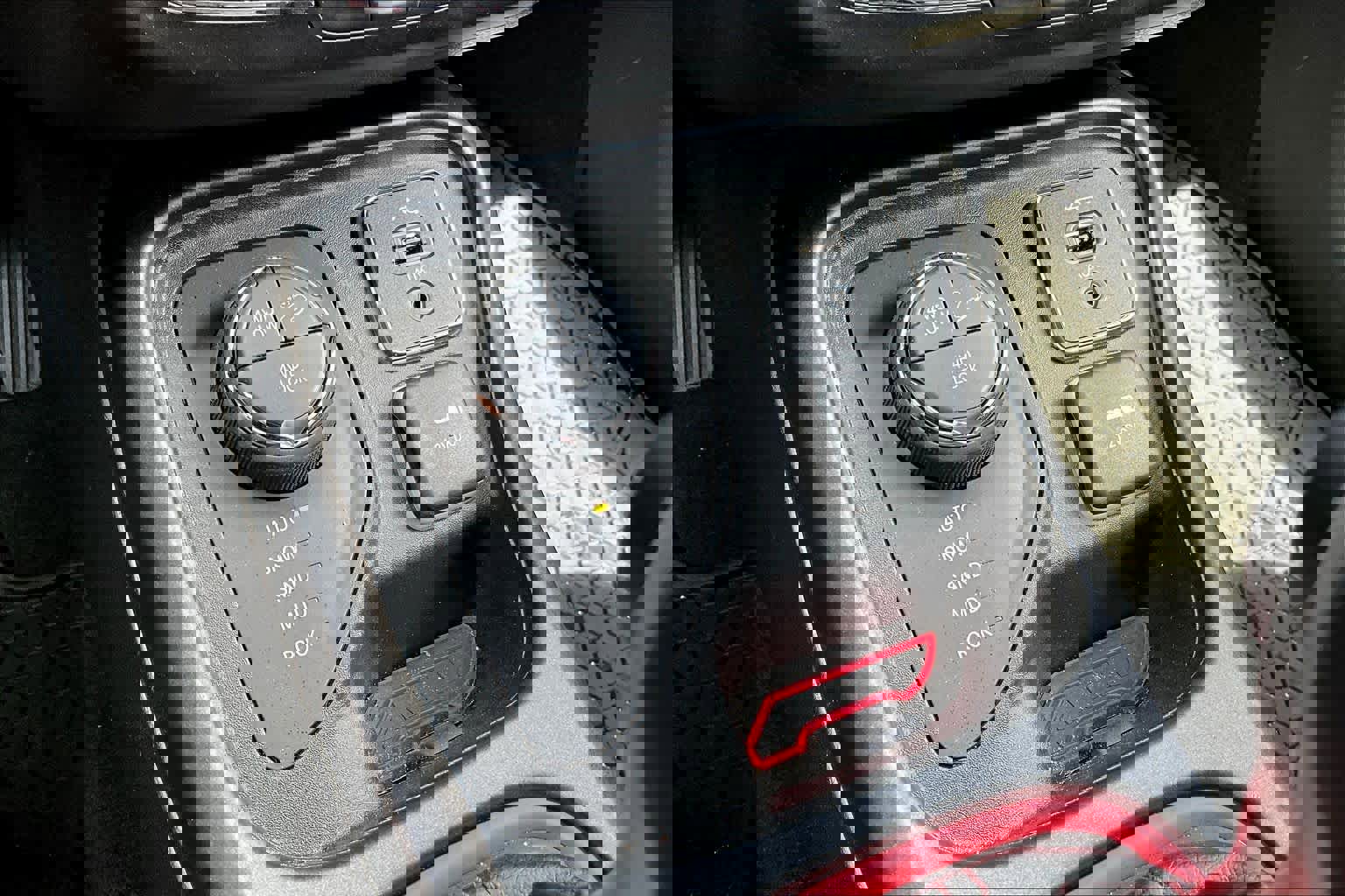 Used 2018 Jeep Compass Trailhawk w/ Safe & Security Group image 32