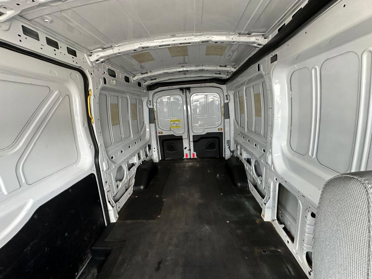 Used 2016 Ford Transit 150 148 Medium Roof RWD image 11