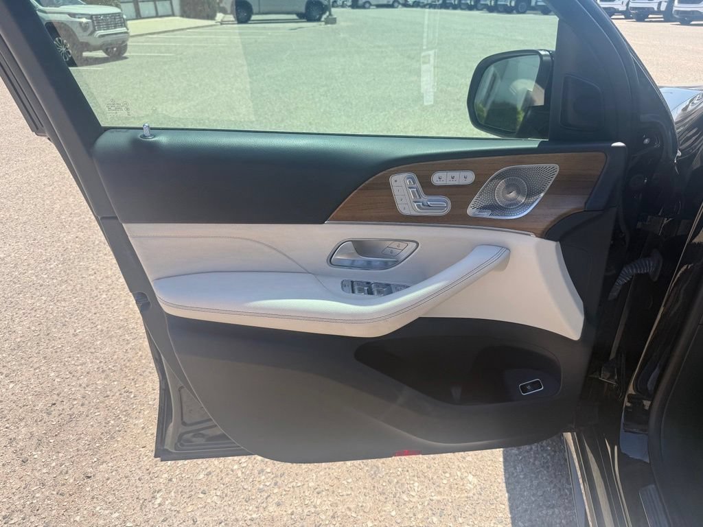 Used 2024 Mercedes-Benz GLE 350 4MATIC image 9