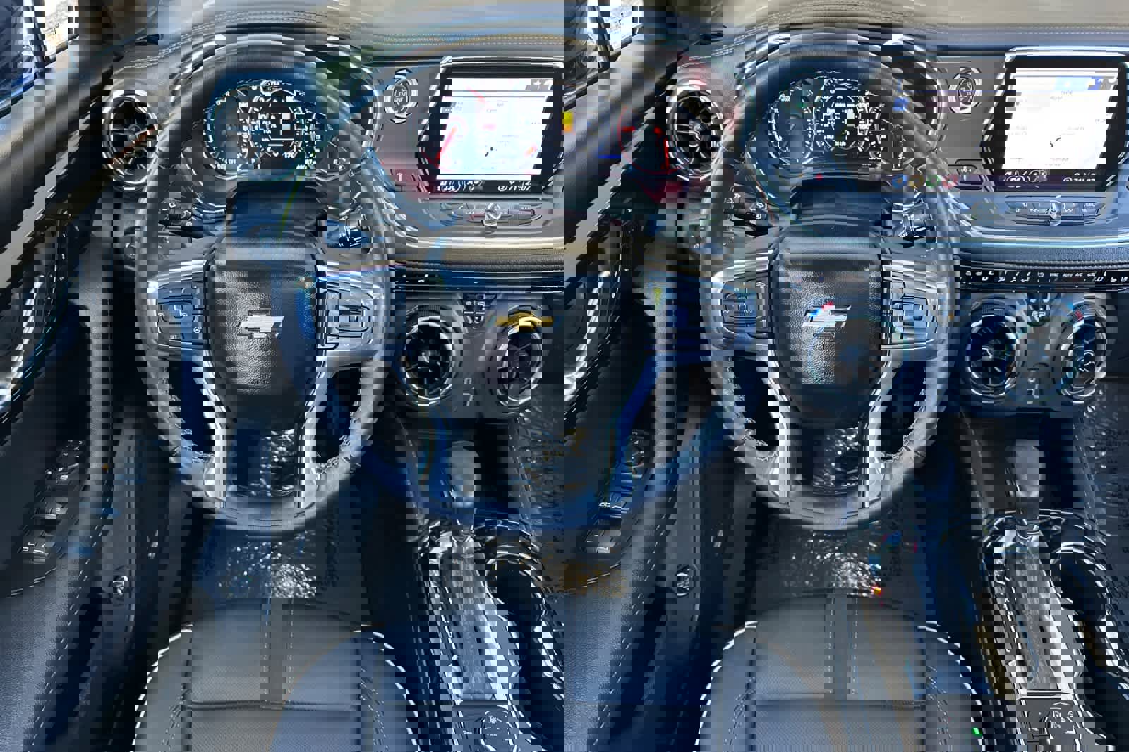 Used 2022 Chevrolet Blazer Premier w/ Enhanced Convenience Package AWD/4WD image 15