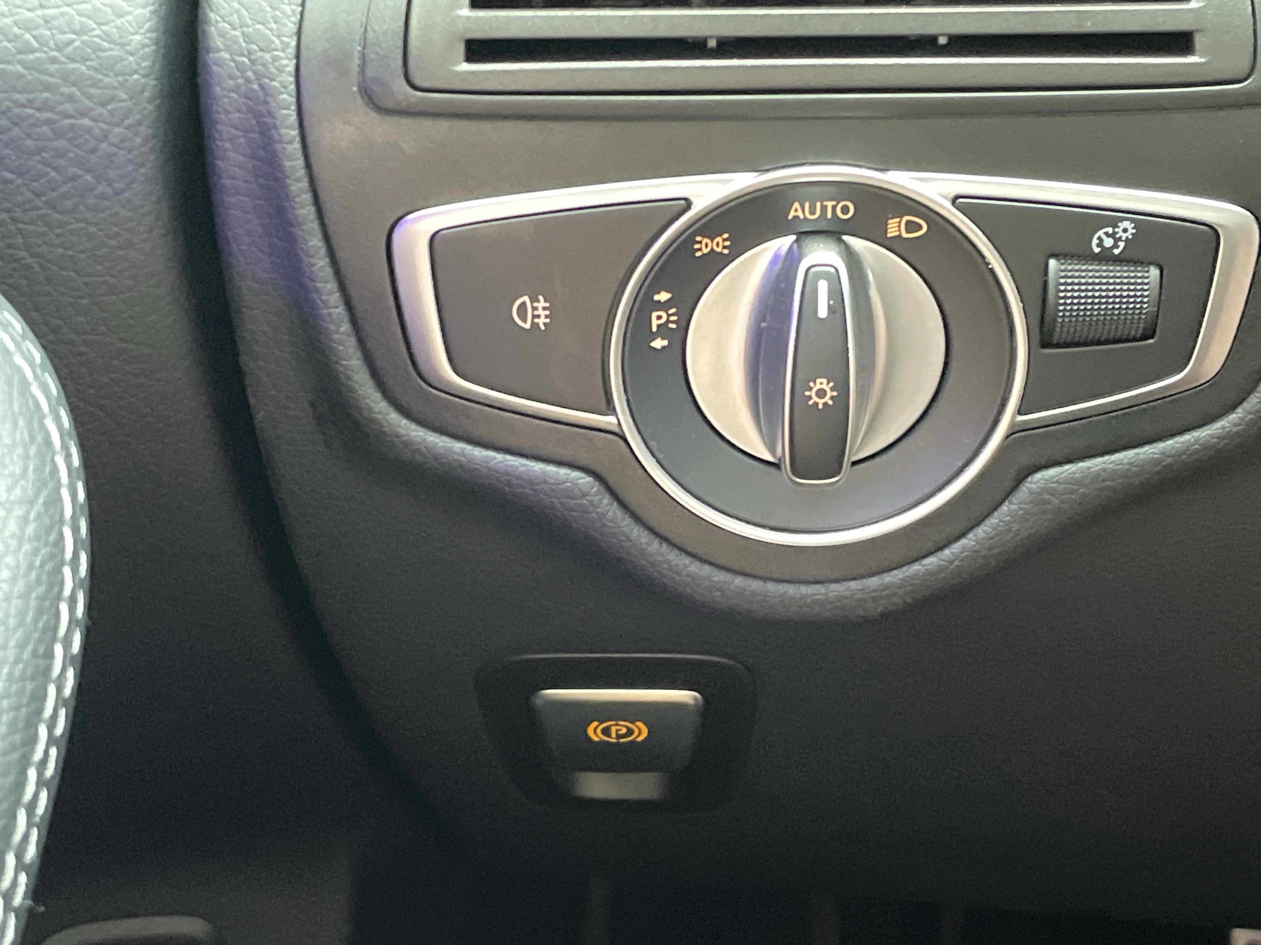 Certified 2021 Mercedes-Benz GLC 63 AMG 4MATIC Coupe image 25