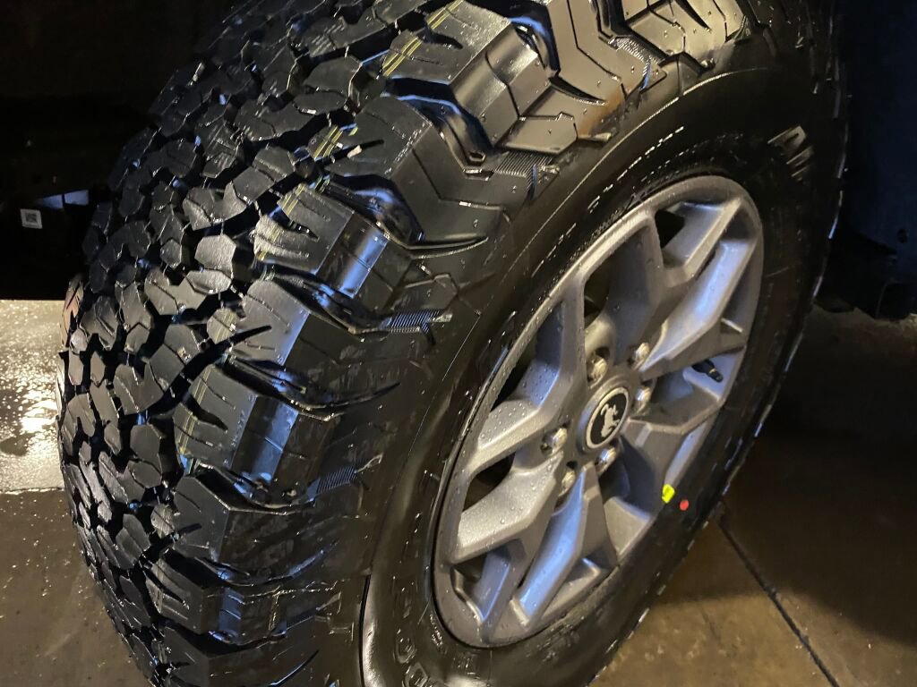 New 2025 Ford Bronco Badlands image 23