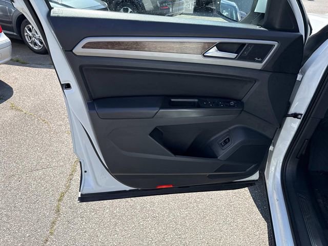Used 2019 Volkswagen Atlas SEL Premium AWD/4WD image 13