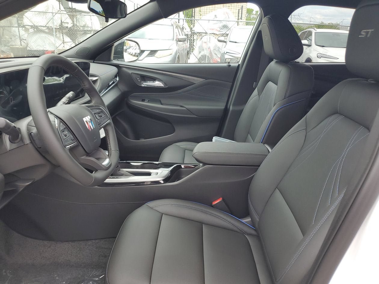 New 2026 Buick Envista Sport Touring w/ Convenience I Package FWD image 18