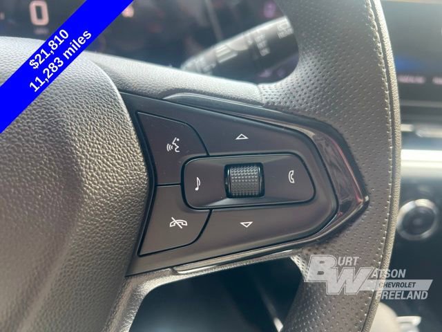 Used 2025 Chevrolet Trax LT image 13