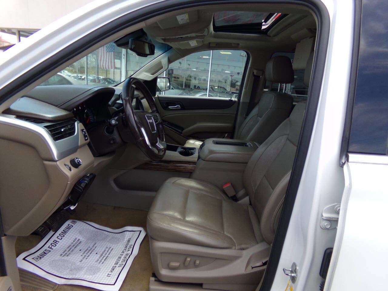 Used 2018 GMC Yukon XL SLT w/ Open Road Package image 6