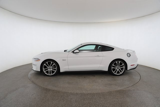 Used 2018 Ford Mustang GT Premium w/ Equipment Group 401A image 6