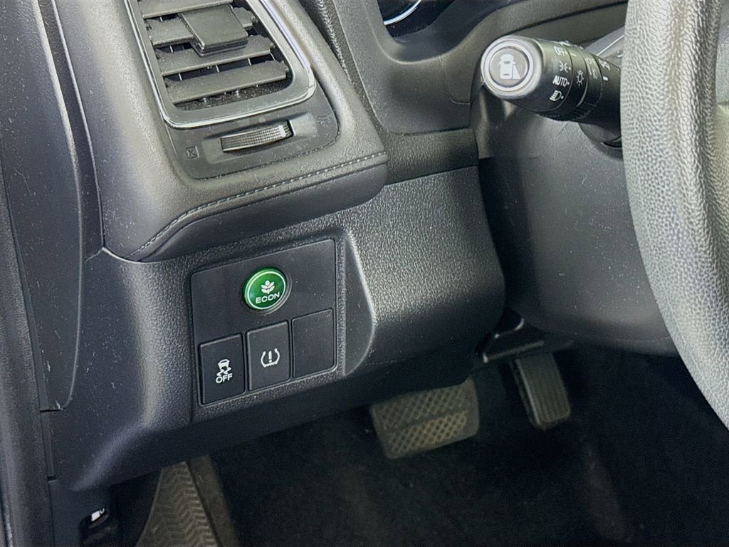 Used 2018 Honda HR-V EX image 10