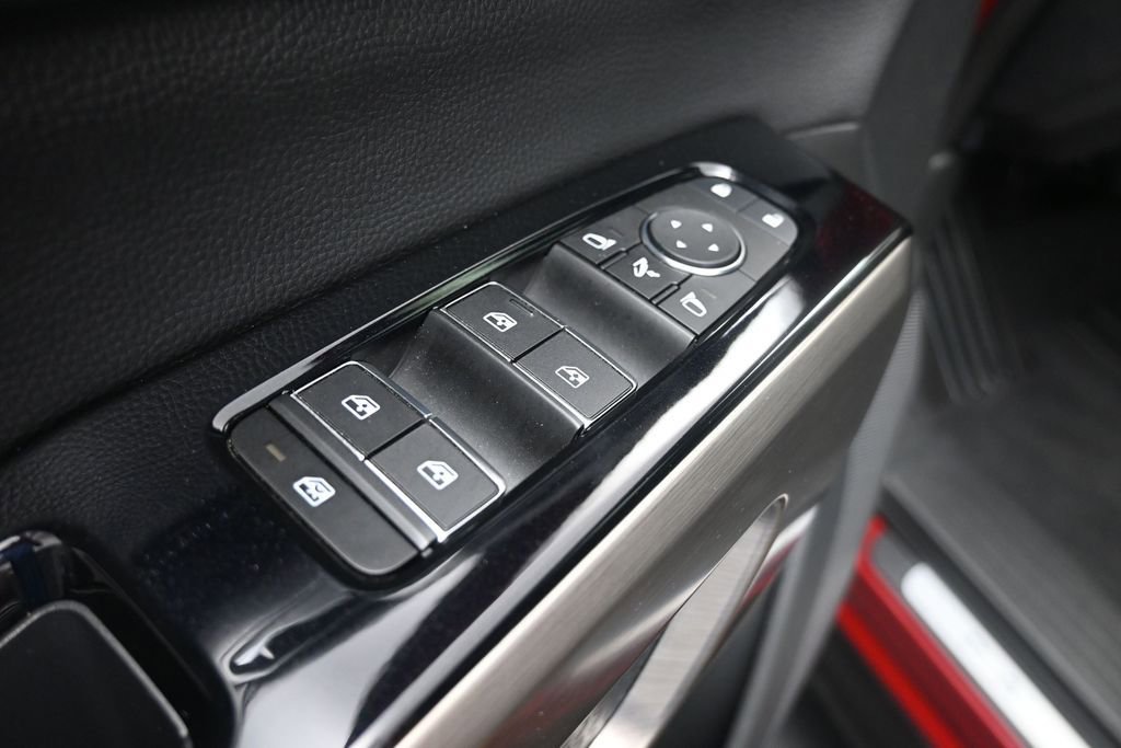 Used 2024 Nissan Pathfinder Platinum FWD image 22