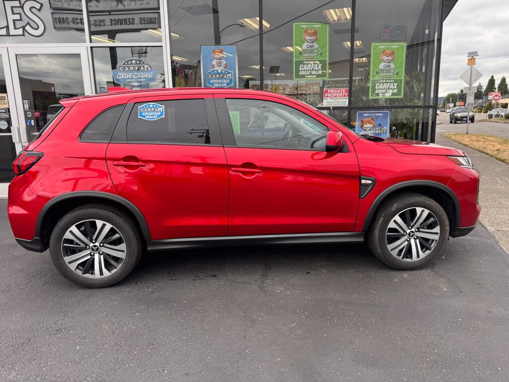 Used 2022 Mitsubishi Outlander Sport ES AWD/4WD image 5