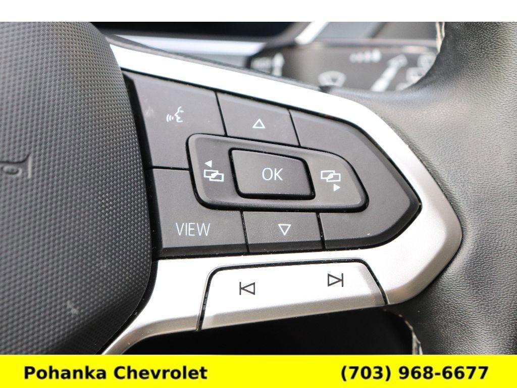 Used 2022 Volkswagen Tiguan SE AWD/4WD image 12