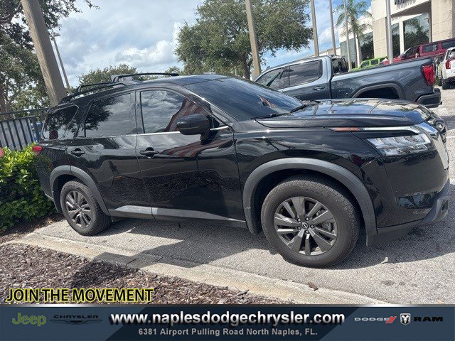 Used 2022 Nissan Pathfinder SV w/ SV Premium Package
