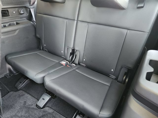 Certified 2025 Hyundai Santa Fe Calligraphy AWD/4WD image 24