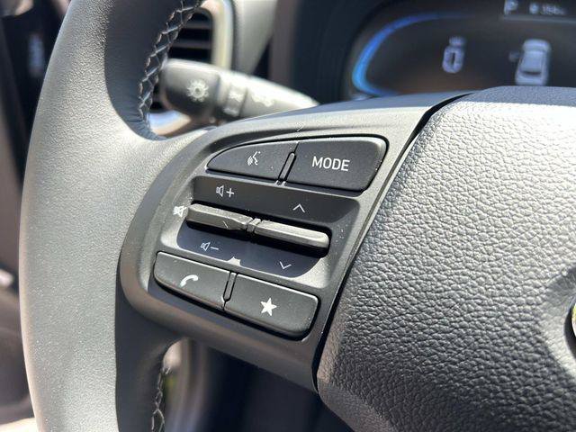 New 2026 Hyundai Venue SEL FWD image 8