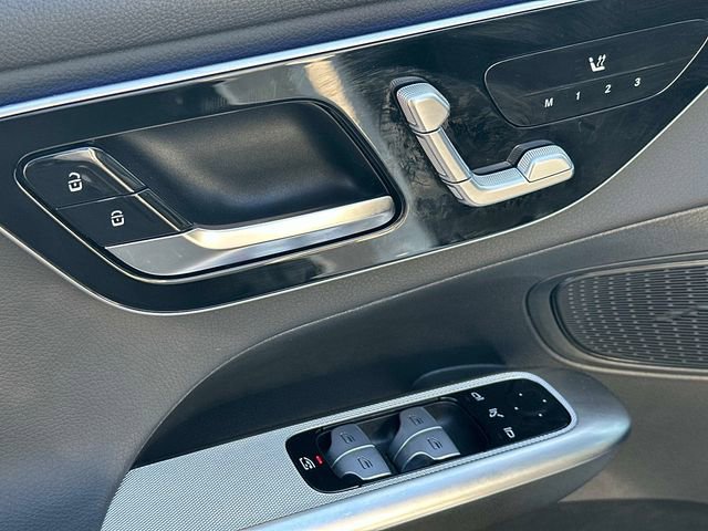 Certified 2025 Mercedes-Benz GLC 300 4MATIC image 16