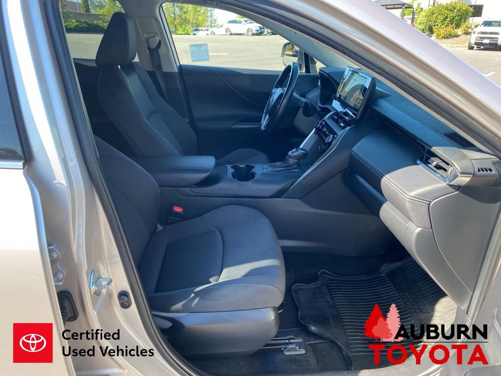 Certified 2024 Toyota Venza LE AWD/4WD image 14
