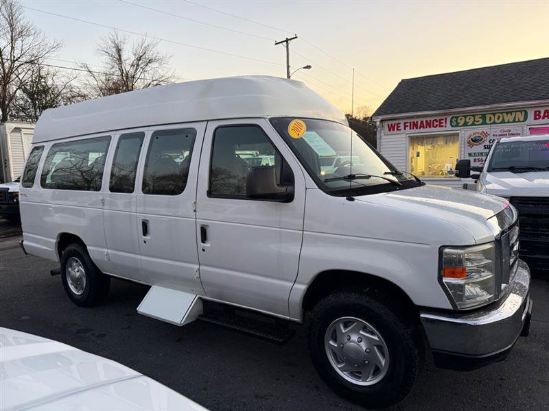 Used 2010 Ford E-250 and Econoline 250 Extended image 8