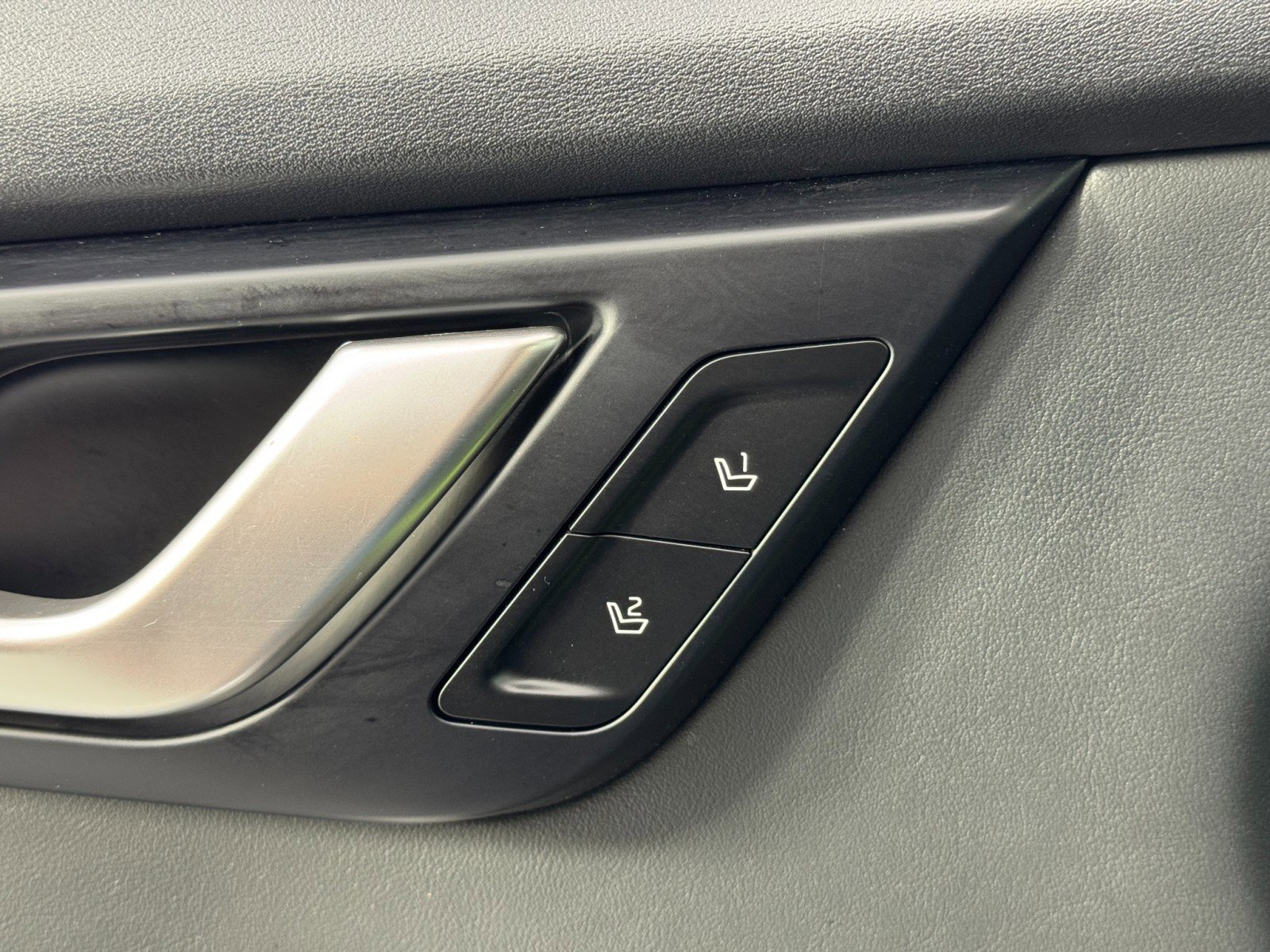 Used 2023 Kia EV6 Wind w/ Wind Technology Package image 16