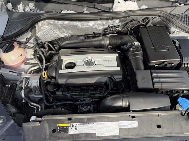 Used 2017 Volkswagen Tiguan Wolfsburg Edition image 38