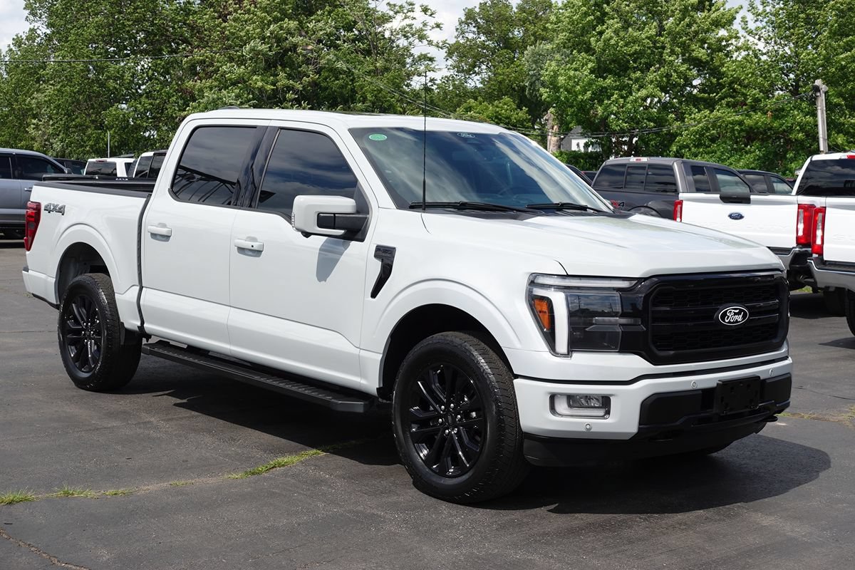 Used 2024 Ford F150 Lariat AWD/4WD image 4