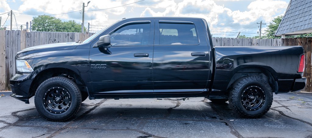 Used 2016 RAM 1500 Express w/ Popular Equipment Group AWD/4WD image 6