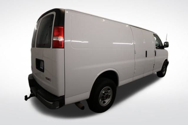 Used 2018 GMC Savana 2500 Extended image 2