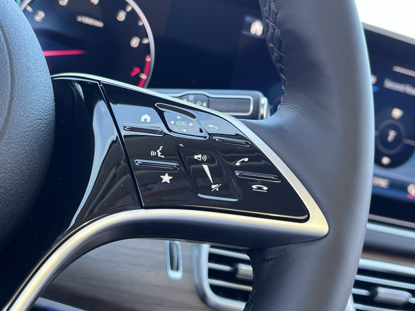 New 2026 Mercedes-Benz GLE 450 4MATIC image 30