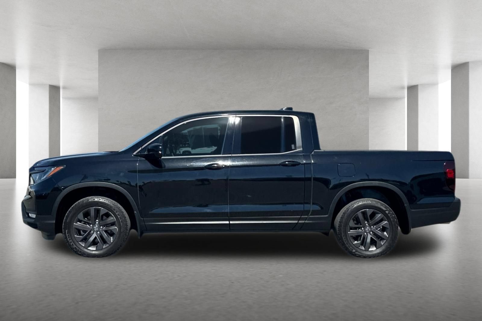 Certified 2023 Honda Ridgeline Sport image 7