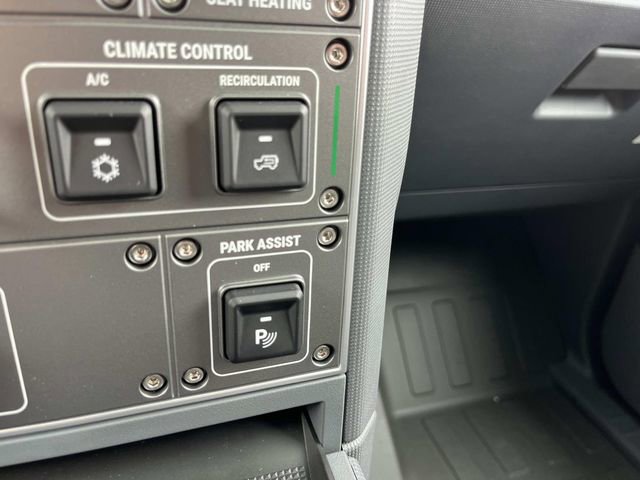 Used 2025 INEOS Grenadier AWD/4WD image 41