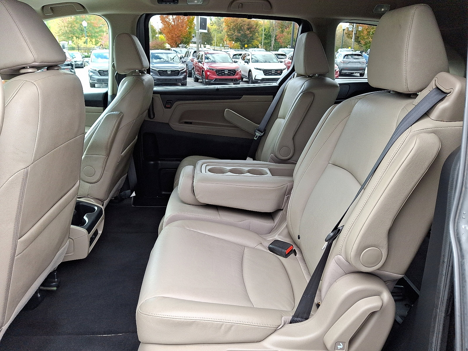 Used 2018 Honda Odyssey EX-L image 10