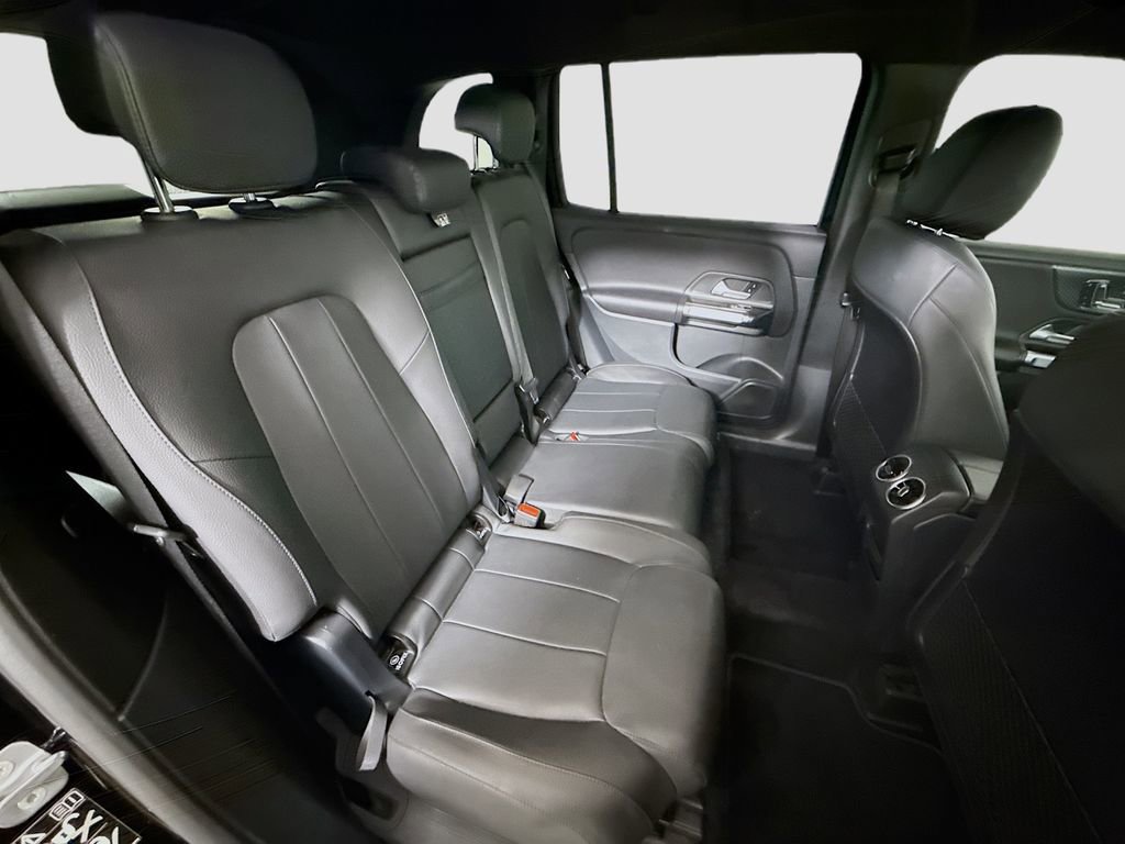 Used 2024 Mercedes-Benz GLB 250 GLB 250 image 25